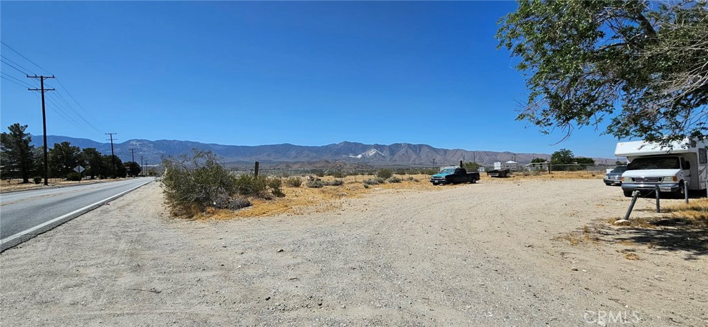 800 Barstow Road Lucerne Valley, CA 92356 - Photo 2 of 6 a view of a lake with a beach