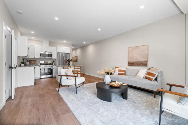 $399,900 | 4 Tanager Circle, Unit 5, Concord, NH 03303