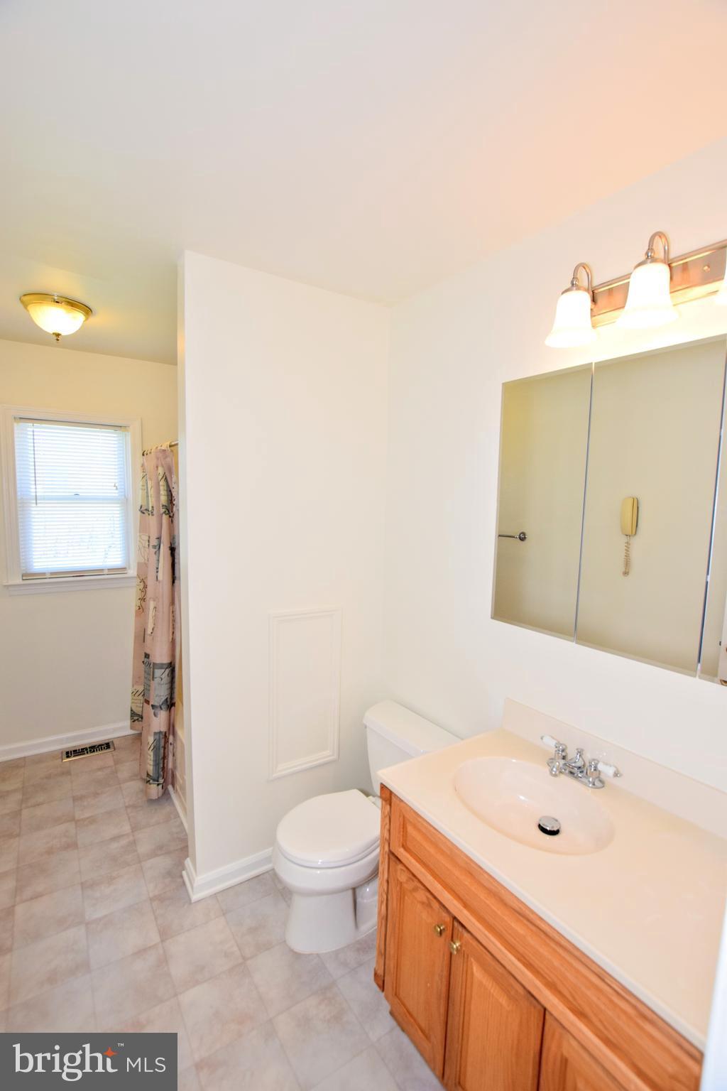 2521 Urey Road White Hall, MD 21161 - Photo 17 of 29 Hall Bath