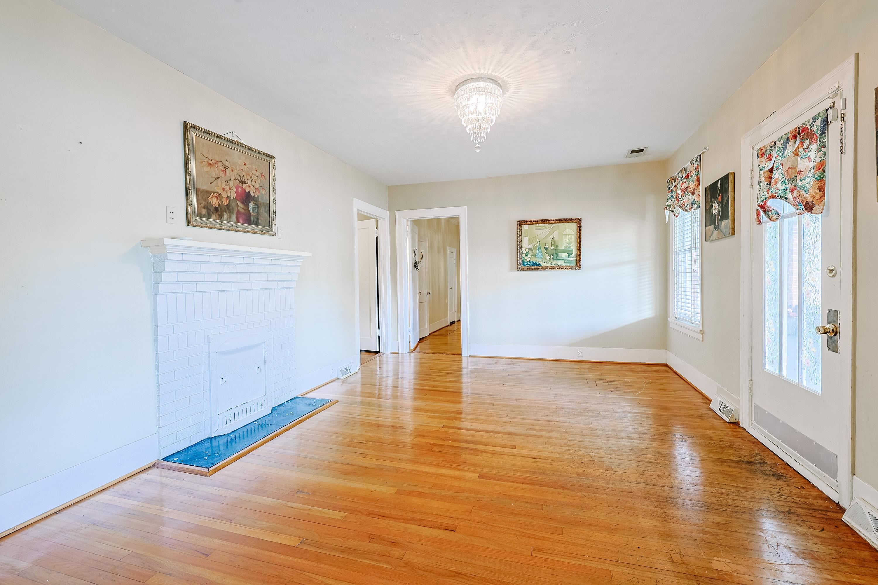305 North Main Street Hemingway, SC 29554 - Photo 5 of 37