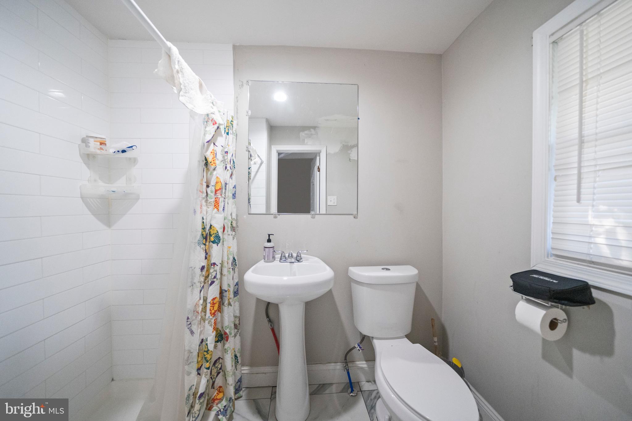 6129 Marsden Street Philadelphia, PA 19135 - Photo 18 of 24