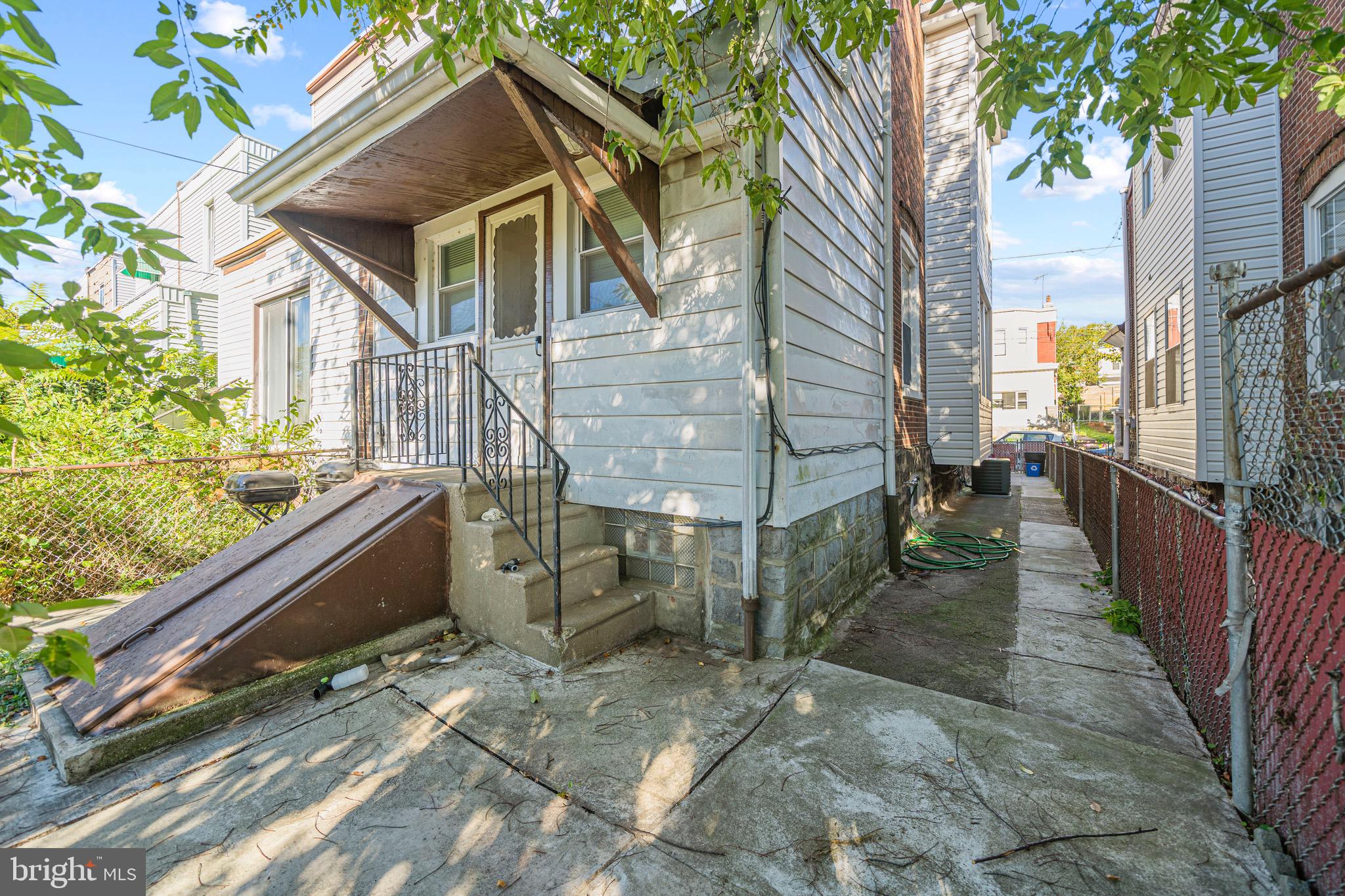 6129 Marsden Street Philadelphia, PA 19135 - Photo 21 of 24