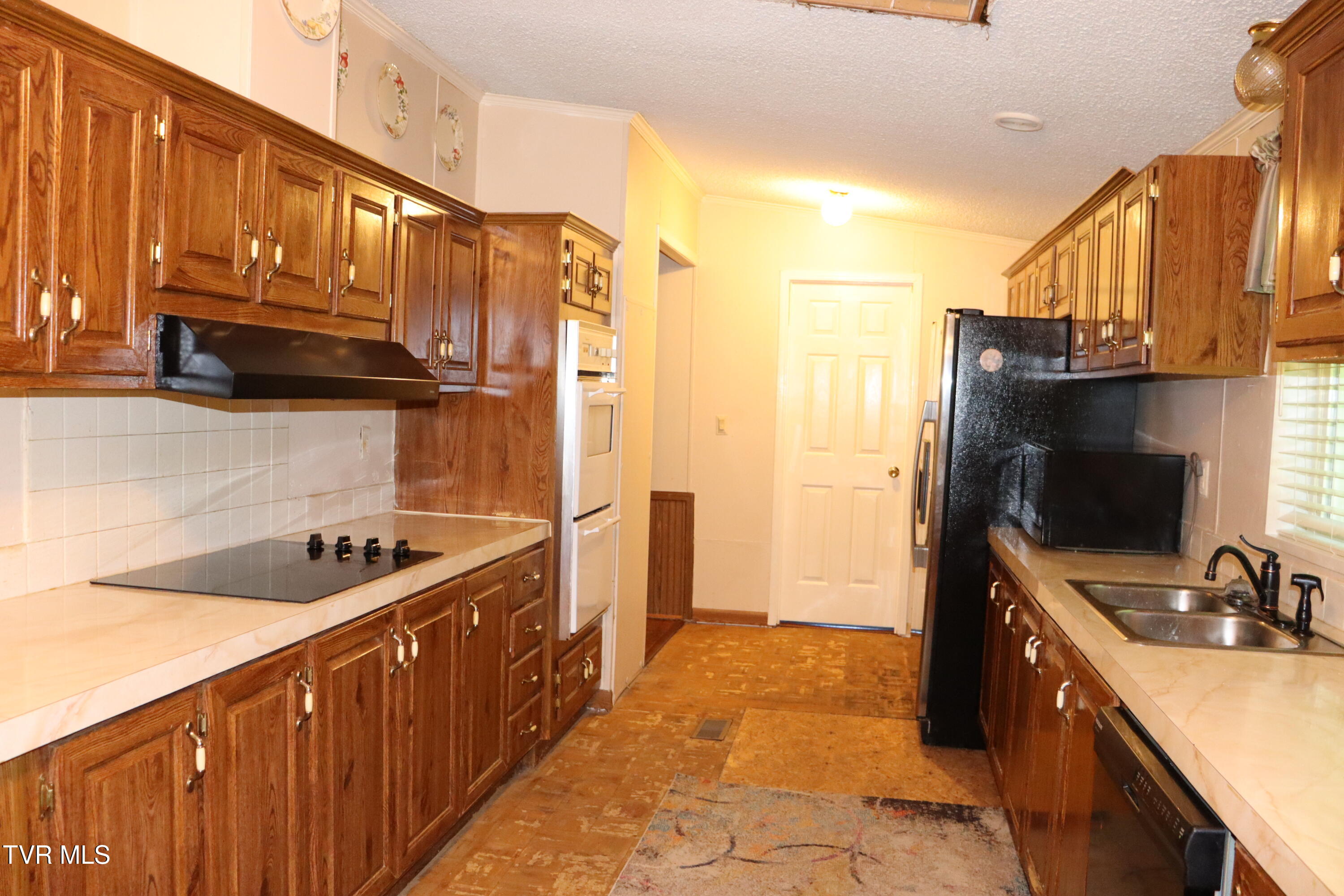 2004 Derby Road Appalachia, VA 24216 - Photo 17 of 37 IMG_9846