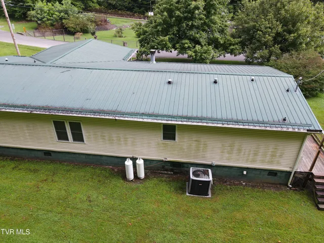 $90,000 | 2004 Derby Road, Appalachia, VA 24216