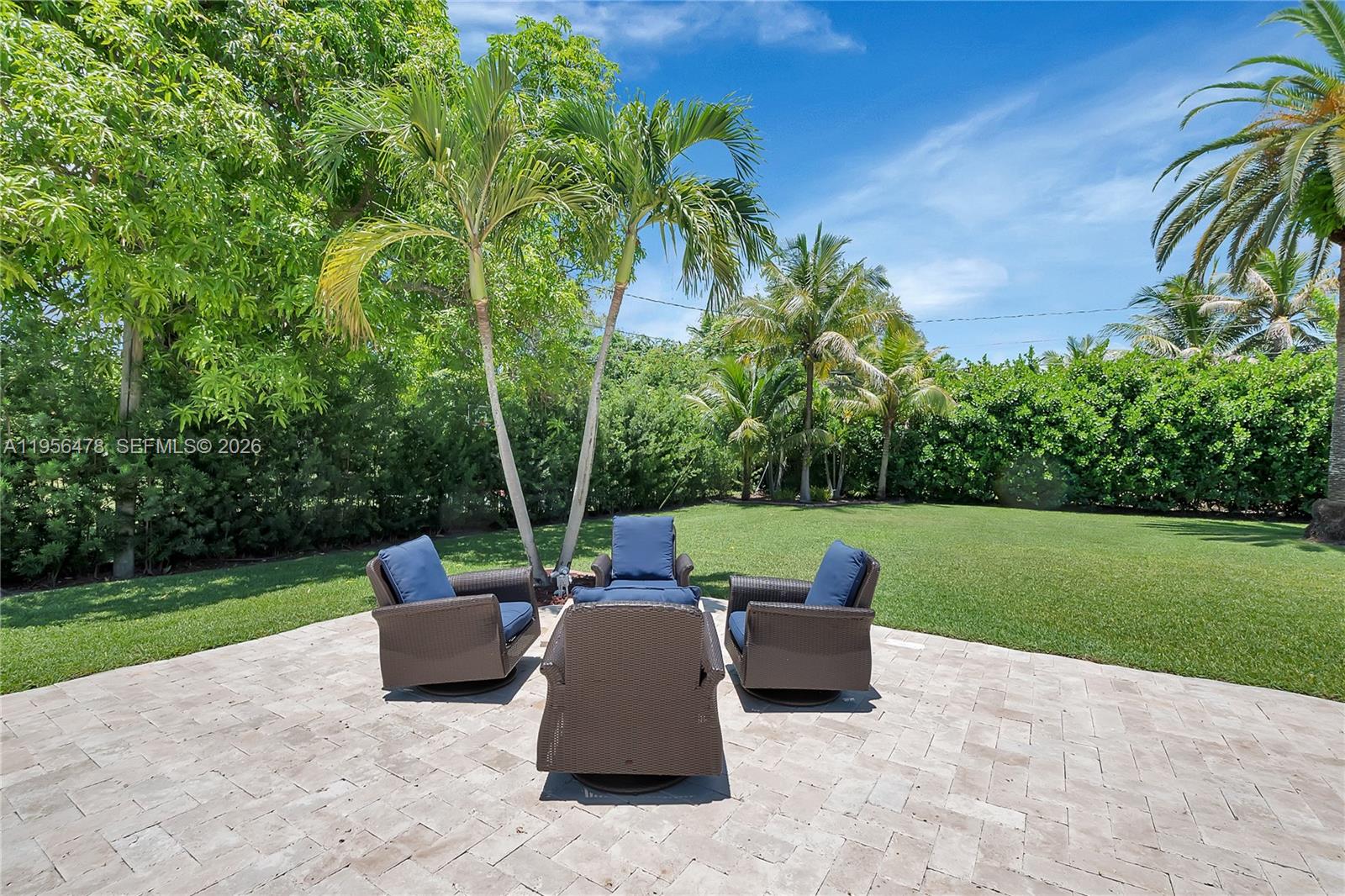 8015 Southwest 136th Street Pinecrest, FL 33156 - Photo 25 of 40