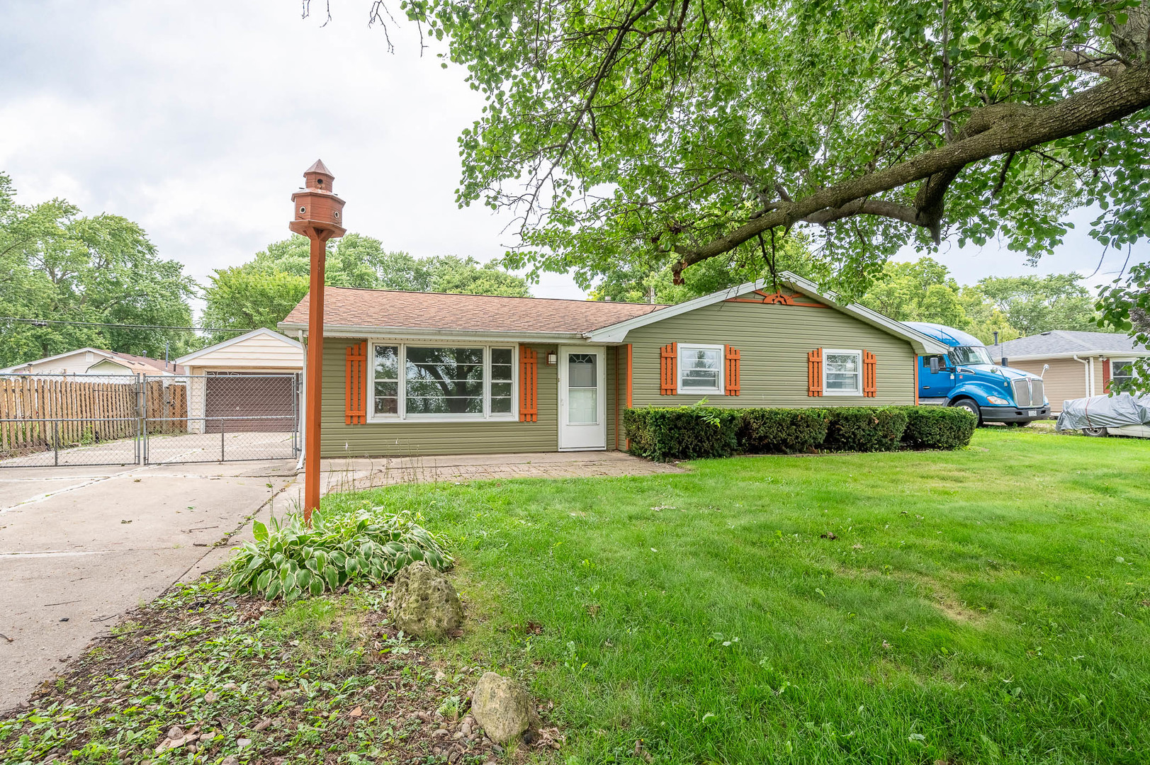 19256 Airport Road Romeoville, IL 60446 - Photo 1 of 14
