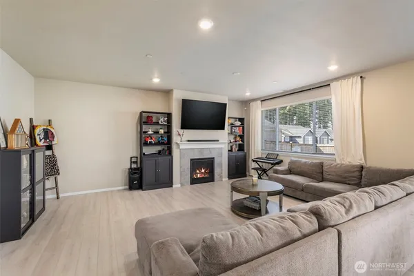 $625,000 | 4384 Acacia Lane Southeast, Port Orchard, WA 98366