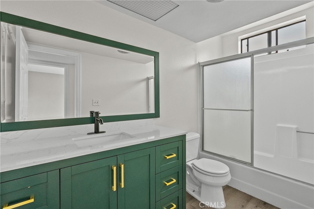 18958 Sherman Way, Unit 17 Reseda, CA 91335 - Photo 36 of 42