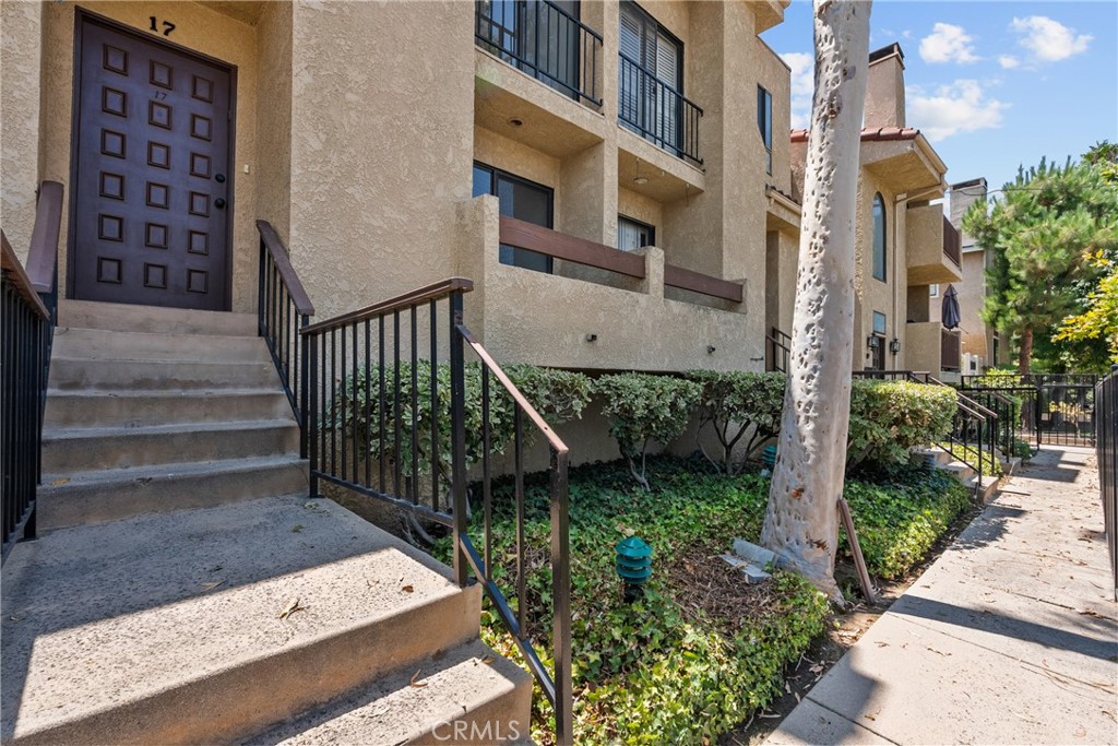 18958 Sherman Way, Unit 17 Reseda, CA 91335 - Photo 10 of 42