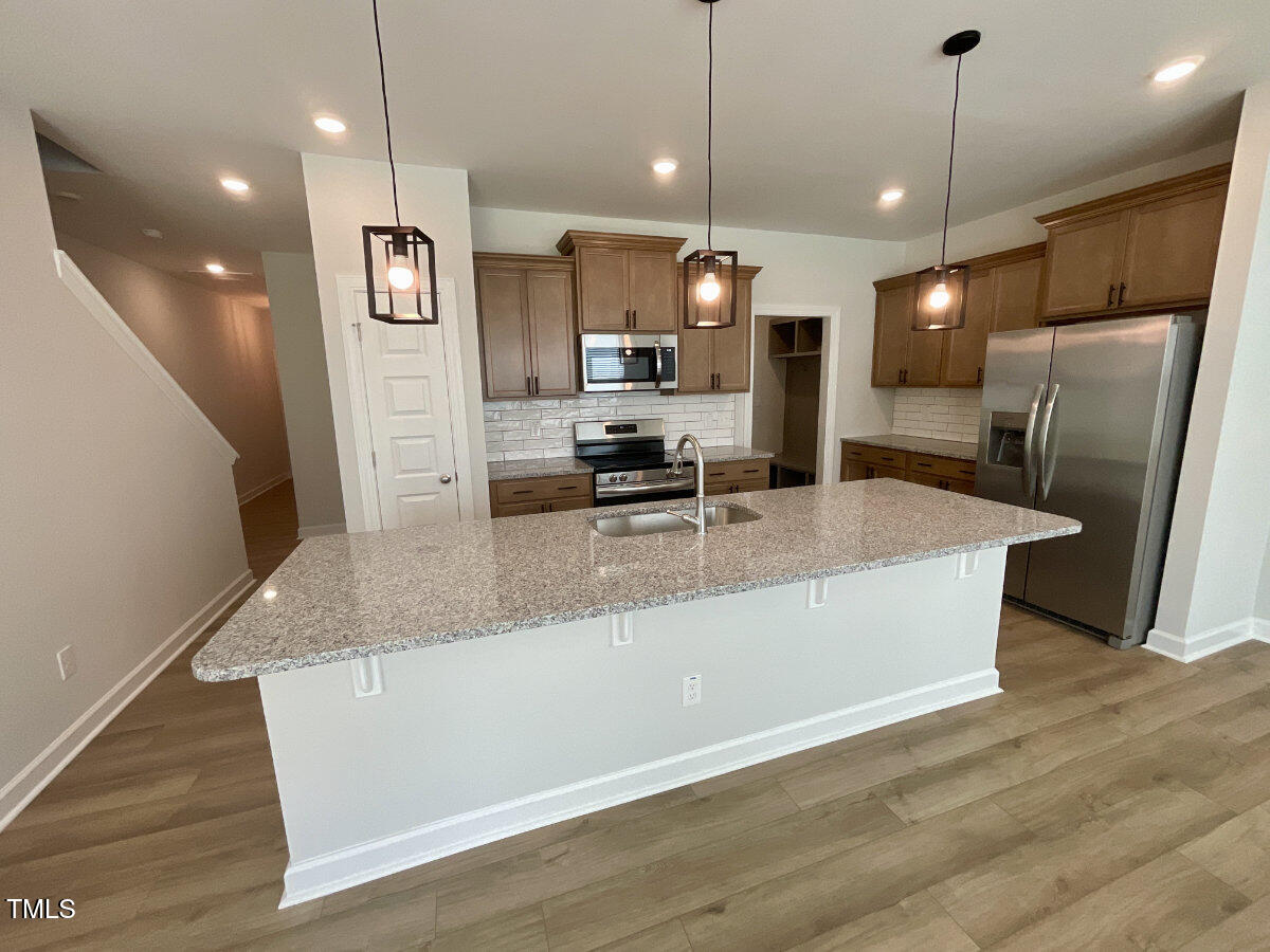166 Nimble Way Clayton, NC 27520 - Photo 5 of 40 IMG_1790