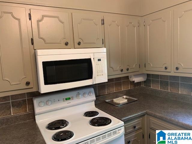 1461 Old Rocky Ridge Road Jacksonville, AL 36265 - Photo 2 of 44