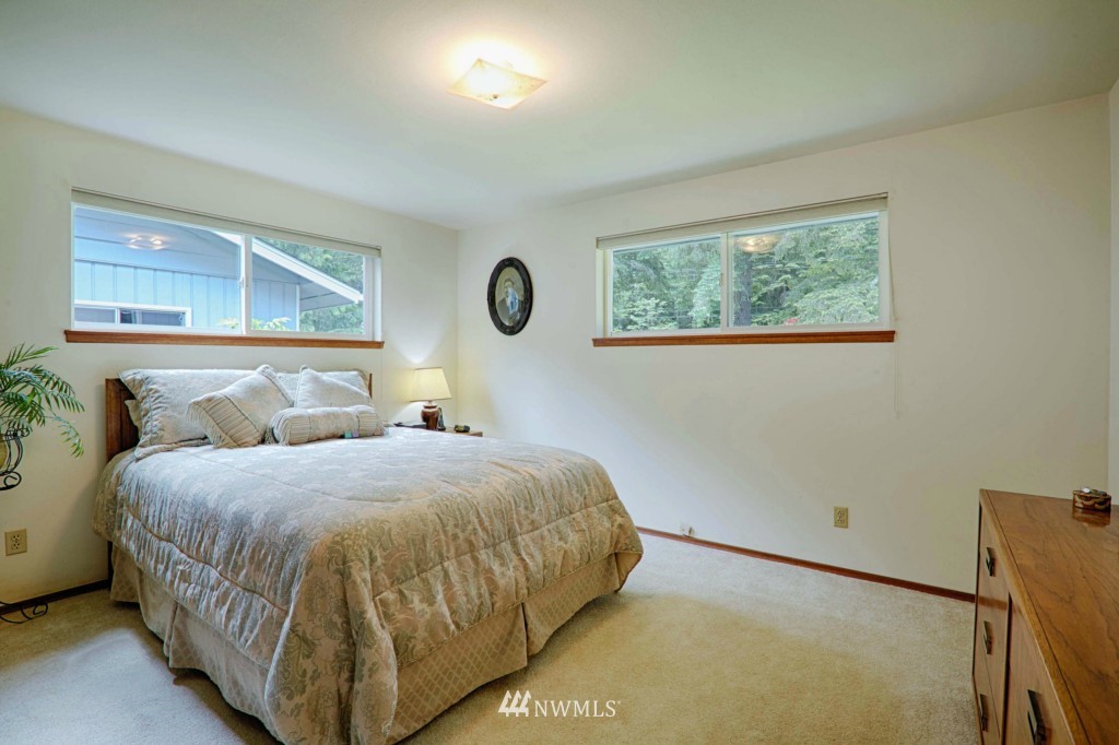 6159 Banner Road Southeast Port Orchard, WA 98367 - Photo 11 of 24 Gallery Image 11