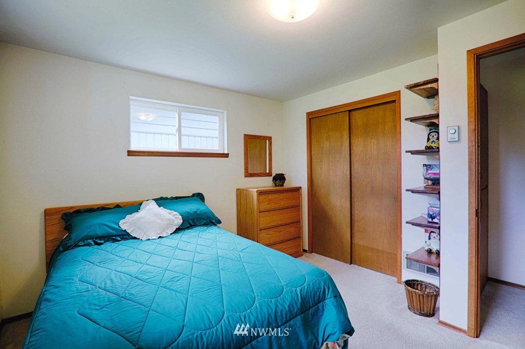 6159 Banner Road Southeast Port Orchard, WA 98367 - Photo 13 of 24 Gallery Image 13