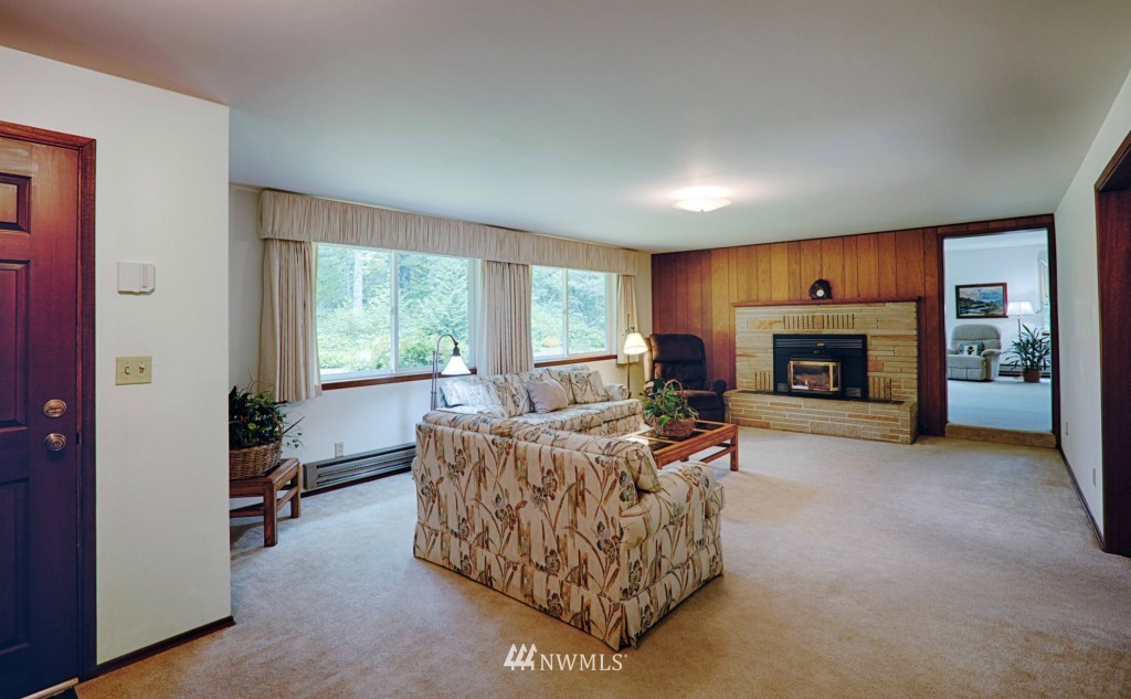 6159 Banner Road Southeast Port Orchard, WA 98367 - Photo 14 of 24 Gallery Image 14
