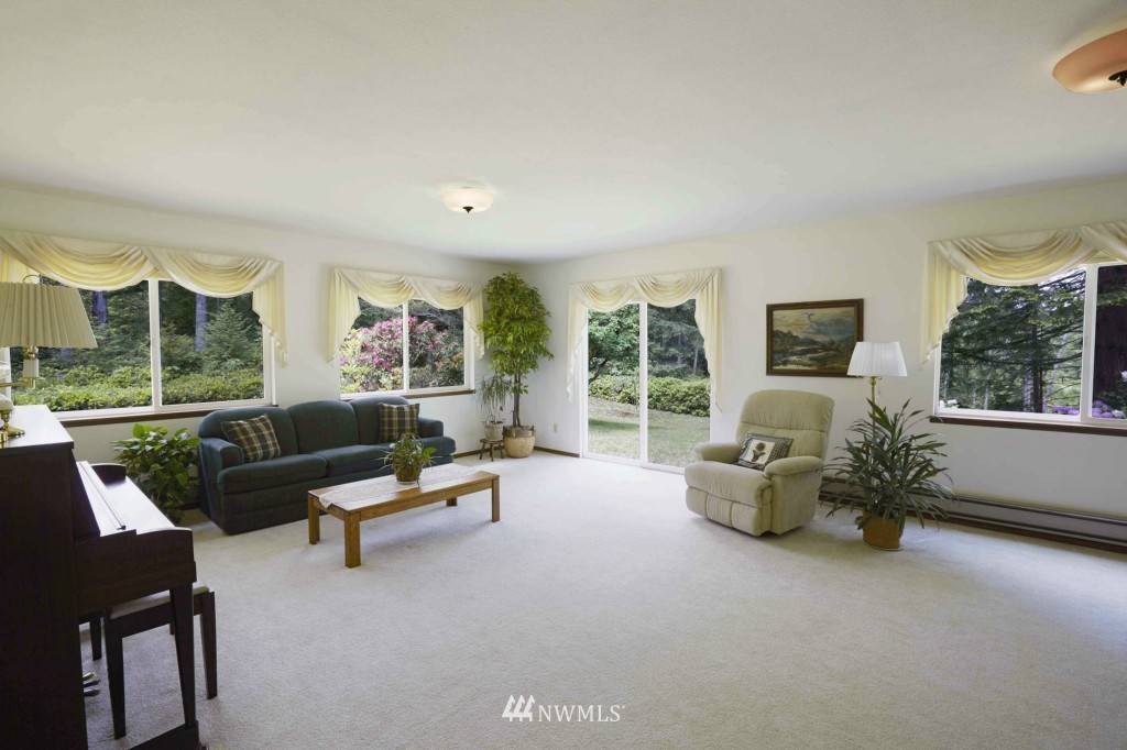 6159 Banner Road Southeast Port Orchard, WA 98367 - Photo 15 of 24 Gallery Image 15