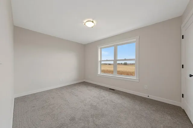 $302,500 | 809 Viburnum Street, Belle Plaine, MN 56011