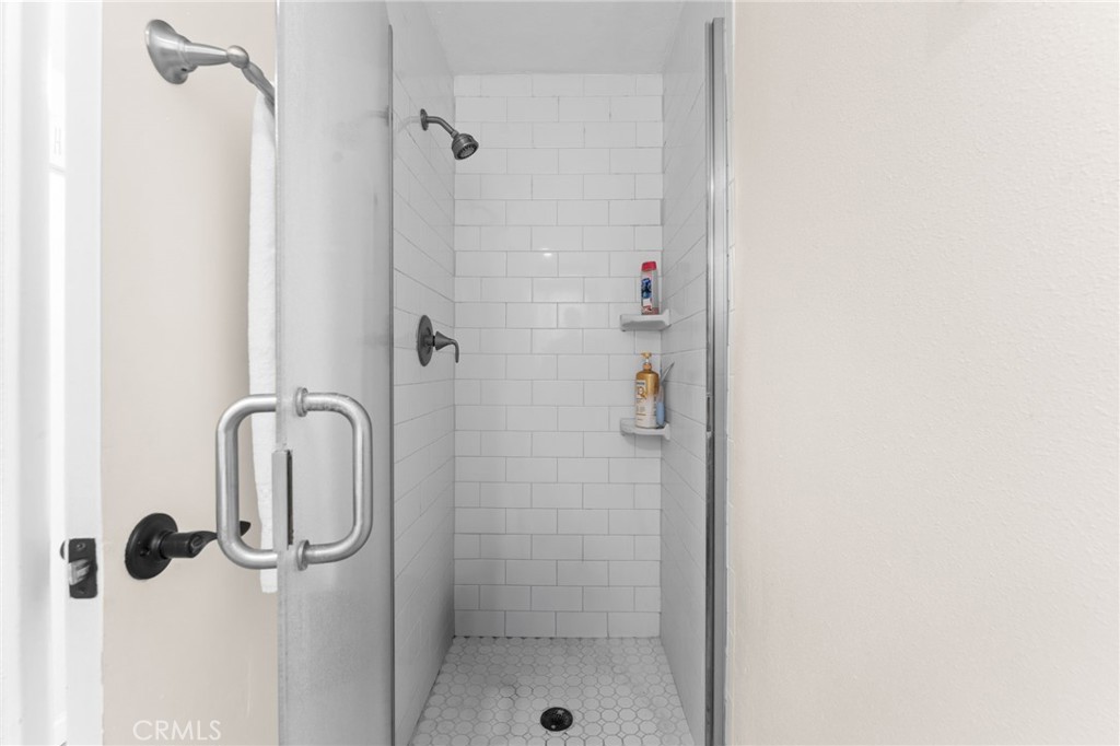 6979 Palm Court Riverside, CA 92506 - Photo 21 of 28 a bathroom with a shower