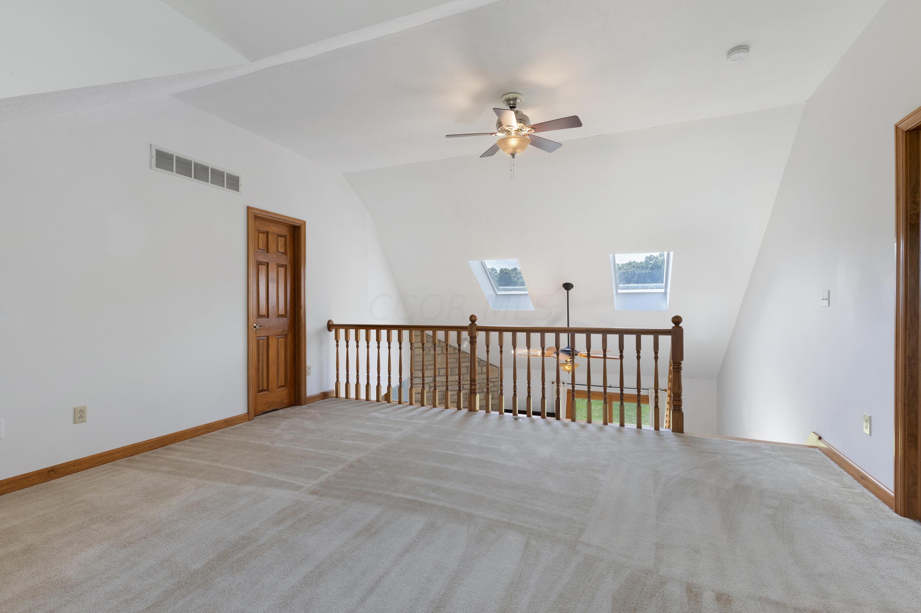 2828 Rome Corners Road Galena, OH 43021 - Photo 32 of 66 2nd Floor loft