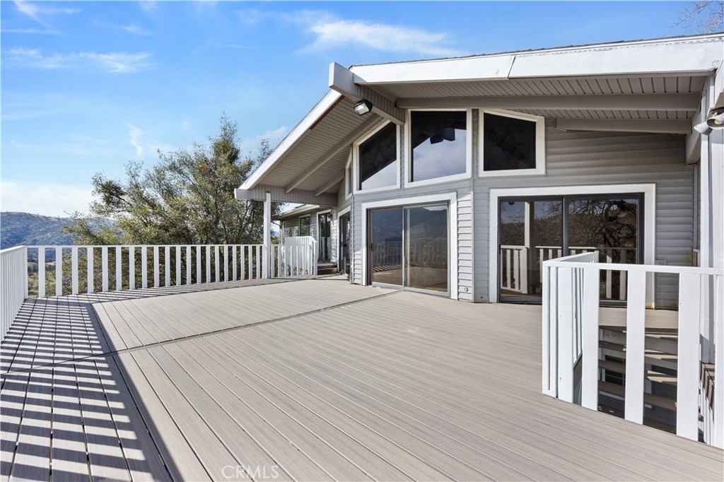 29300 Elkhorn Place Tehachapi, CA 93561 - Photo 42 of 47 a front view of a house with a porch