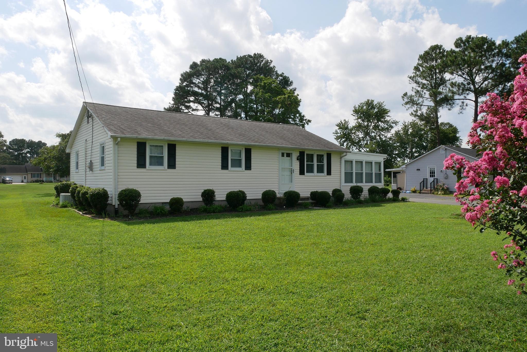 30540 Armory Road Frankford, DE 19945 - Photo 2 of 23 Cute home outside town limits