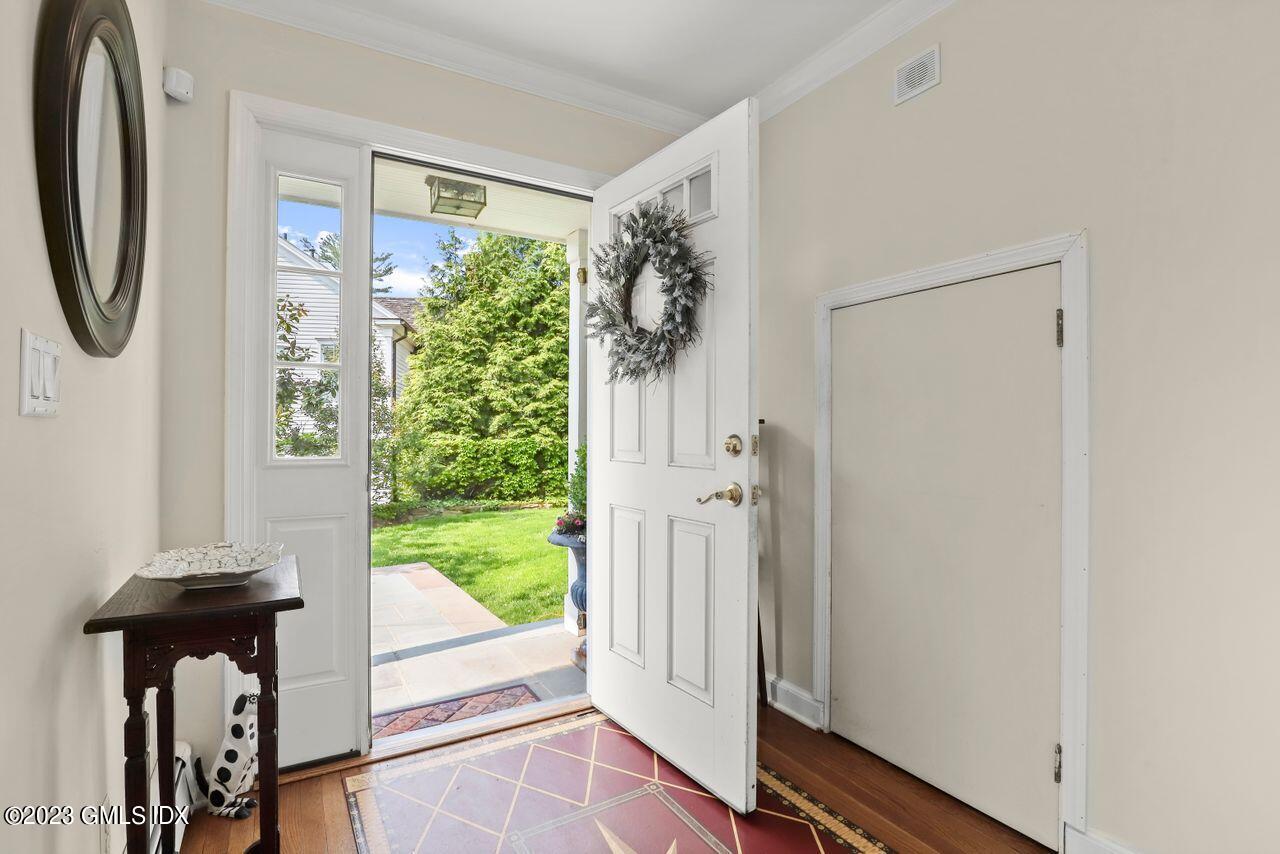 14 Marks Road Riverside, CT 06878 - Photo 7 of 24 a view of a porch with wooden floor and a porch