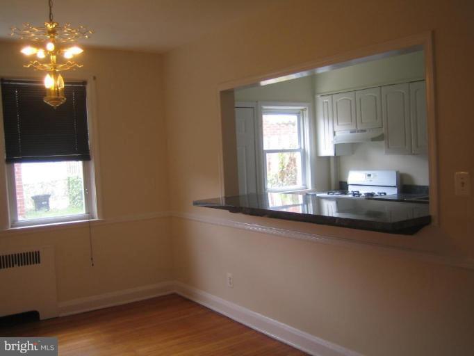 1651 Shadyside Road Baltimore, MD 21218 - Photo 4 of 14 Kitchen/Dining Room