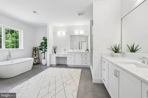$2,249,000 | 2110 Union Hill Road, Malvern, PA 19355