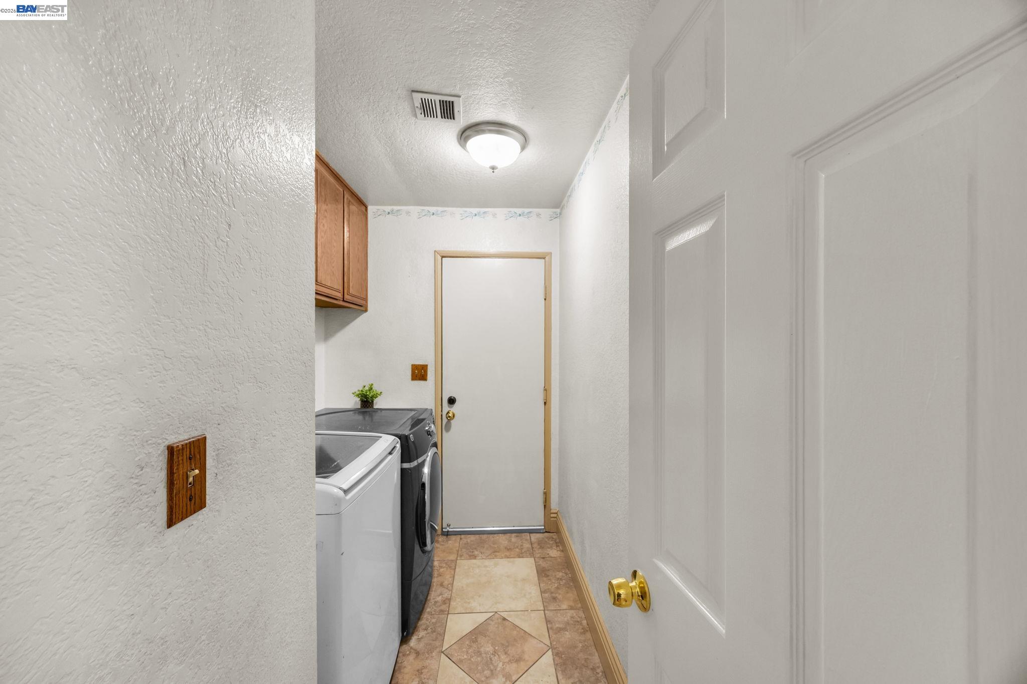 2857 Randall Way Fairview, CA 94541 - Photo 20 of 44