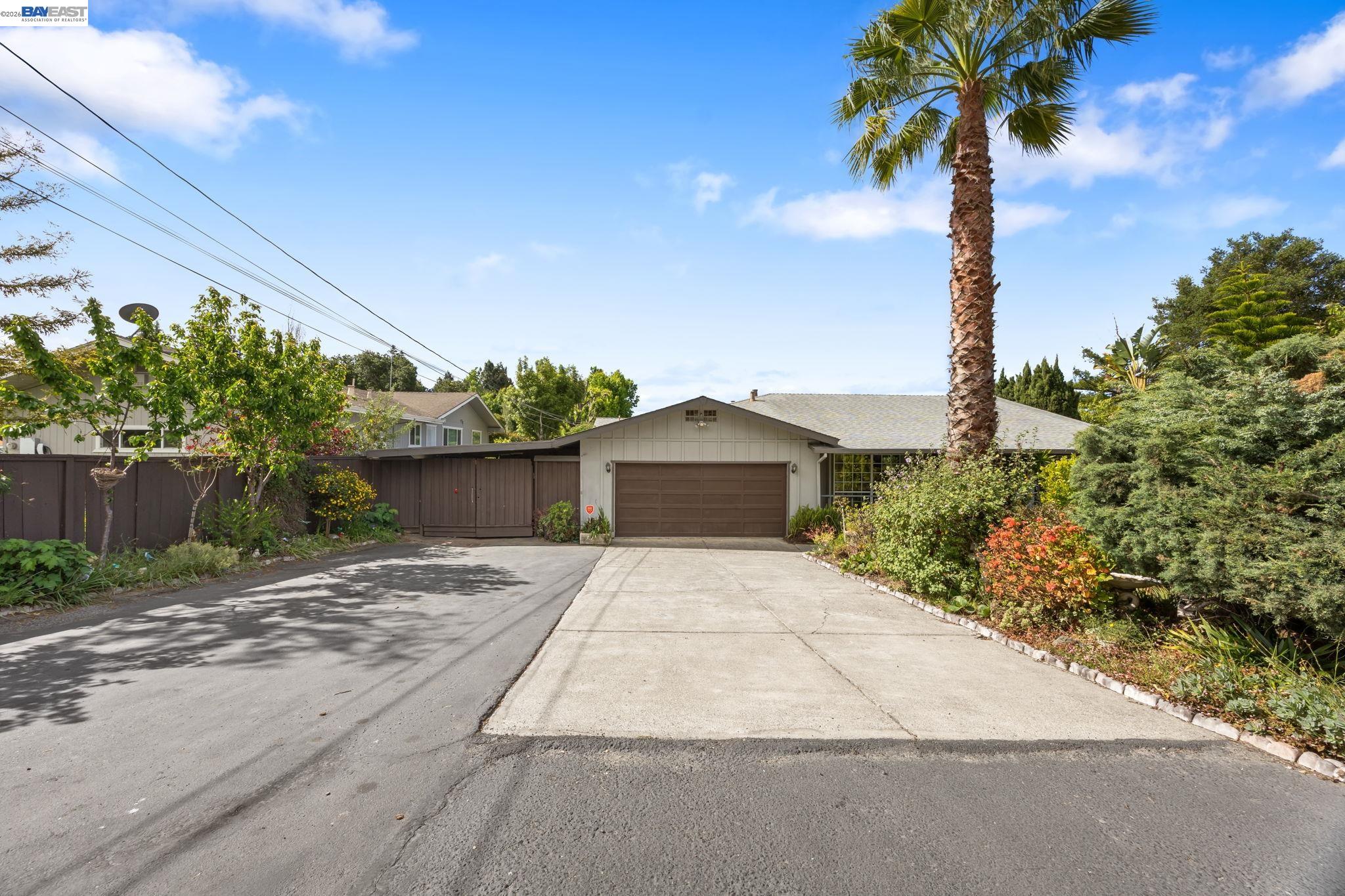 2857 Randall Way Fairview, CA 94541 - Photo 2 of 44