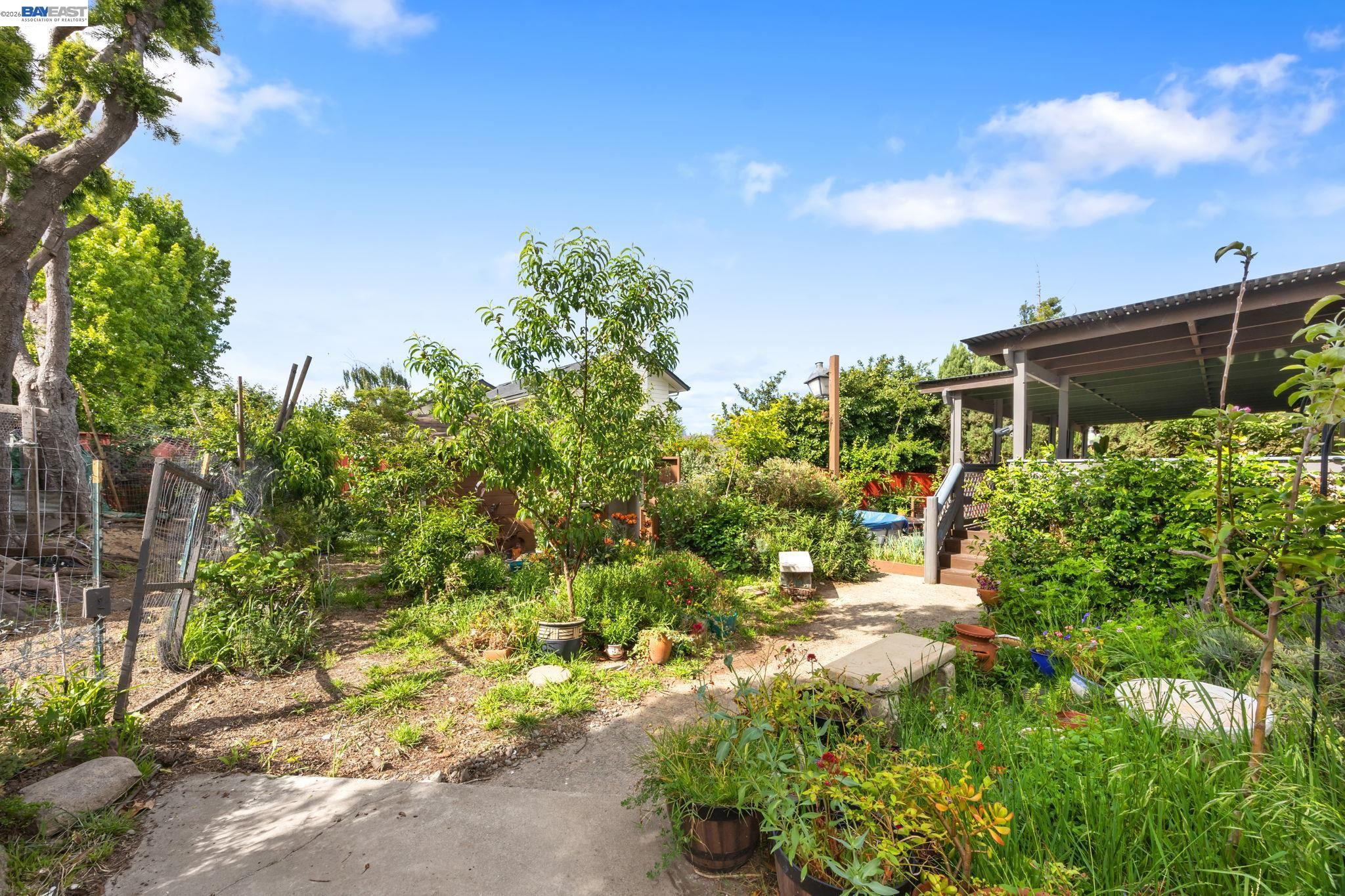 2857 Randall Way Fairview, CA 94541 - Photo 35 of 44