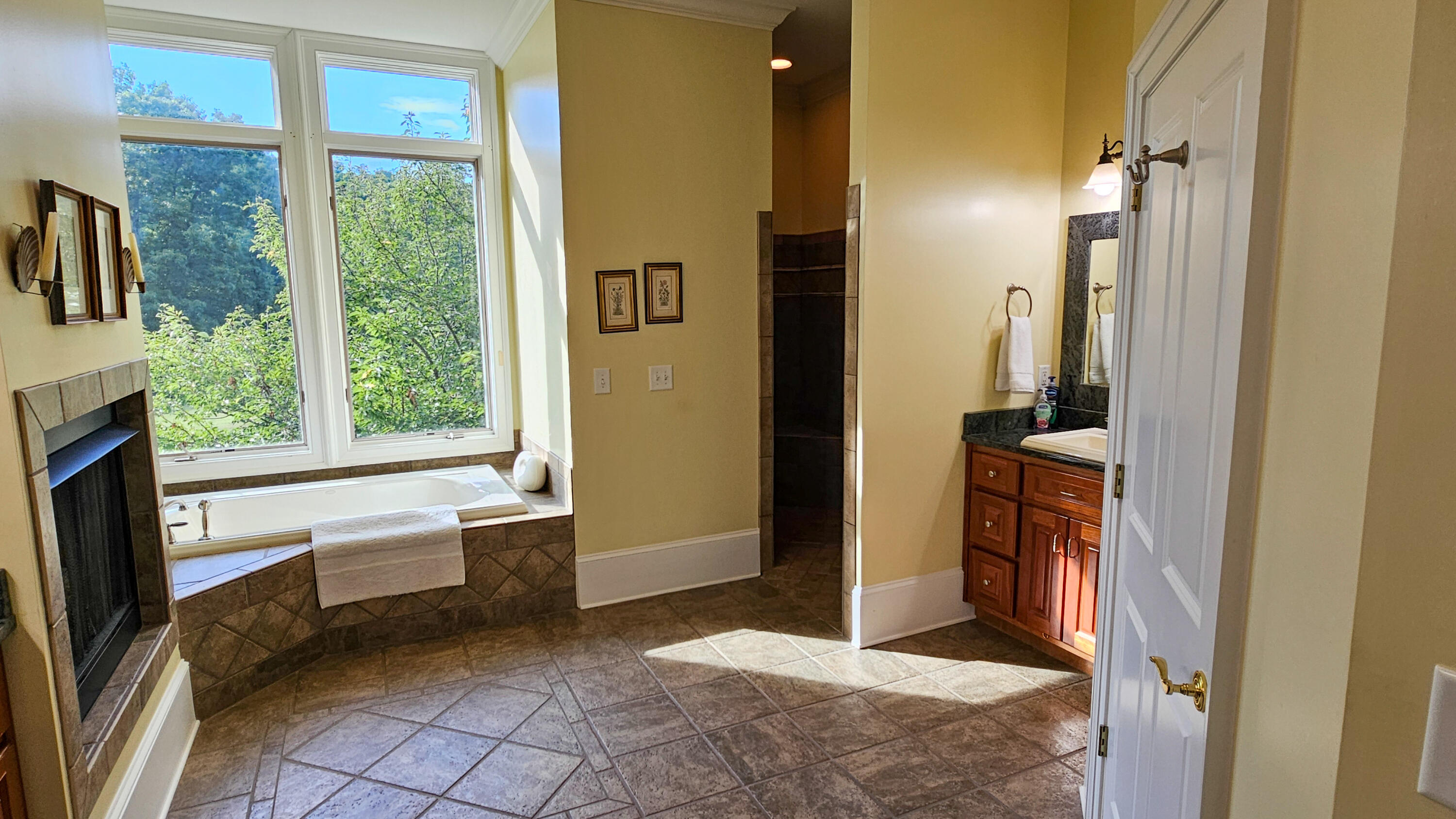 6865 Hog Jowl Road Chickamauga, GA 30707 - Photo 28 of 80 Hog Jowl Rd - Interior -26