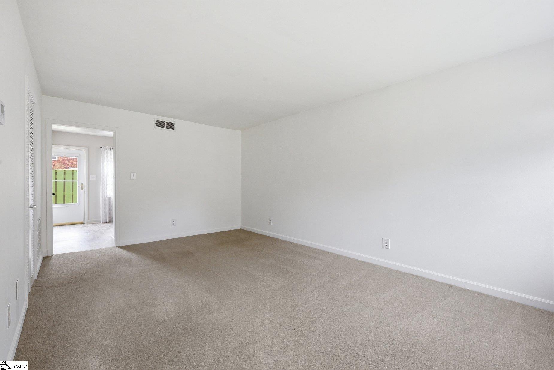 1462 Dover Road, Unit A Spartanburg, SC 29301 - Photo 9 of 28 Gallery Image 9