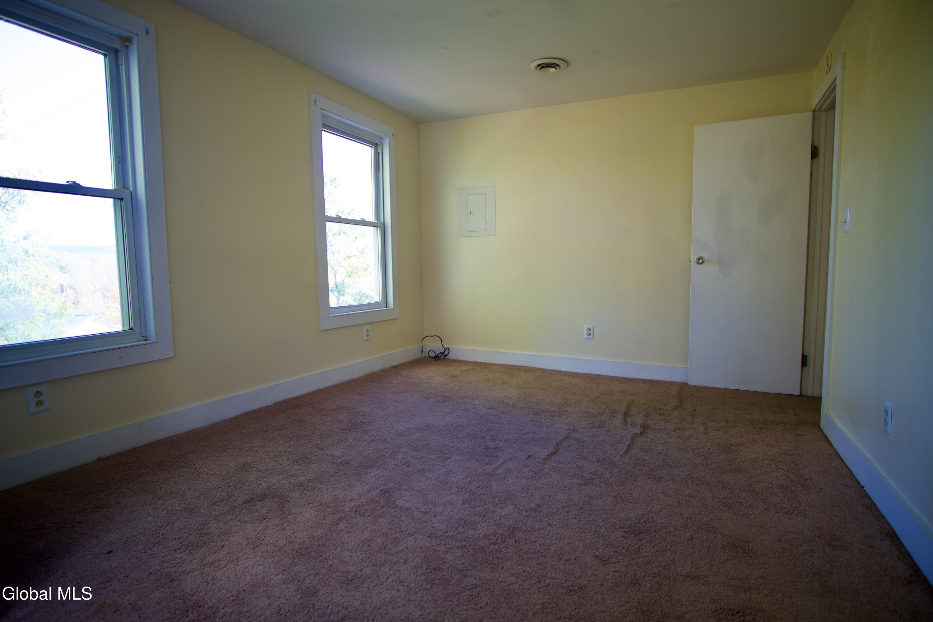 44 Greenfield Lane Hampton, NY 12837 - Photo 16 of 24 bedroom 1