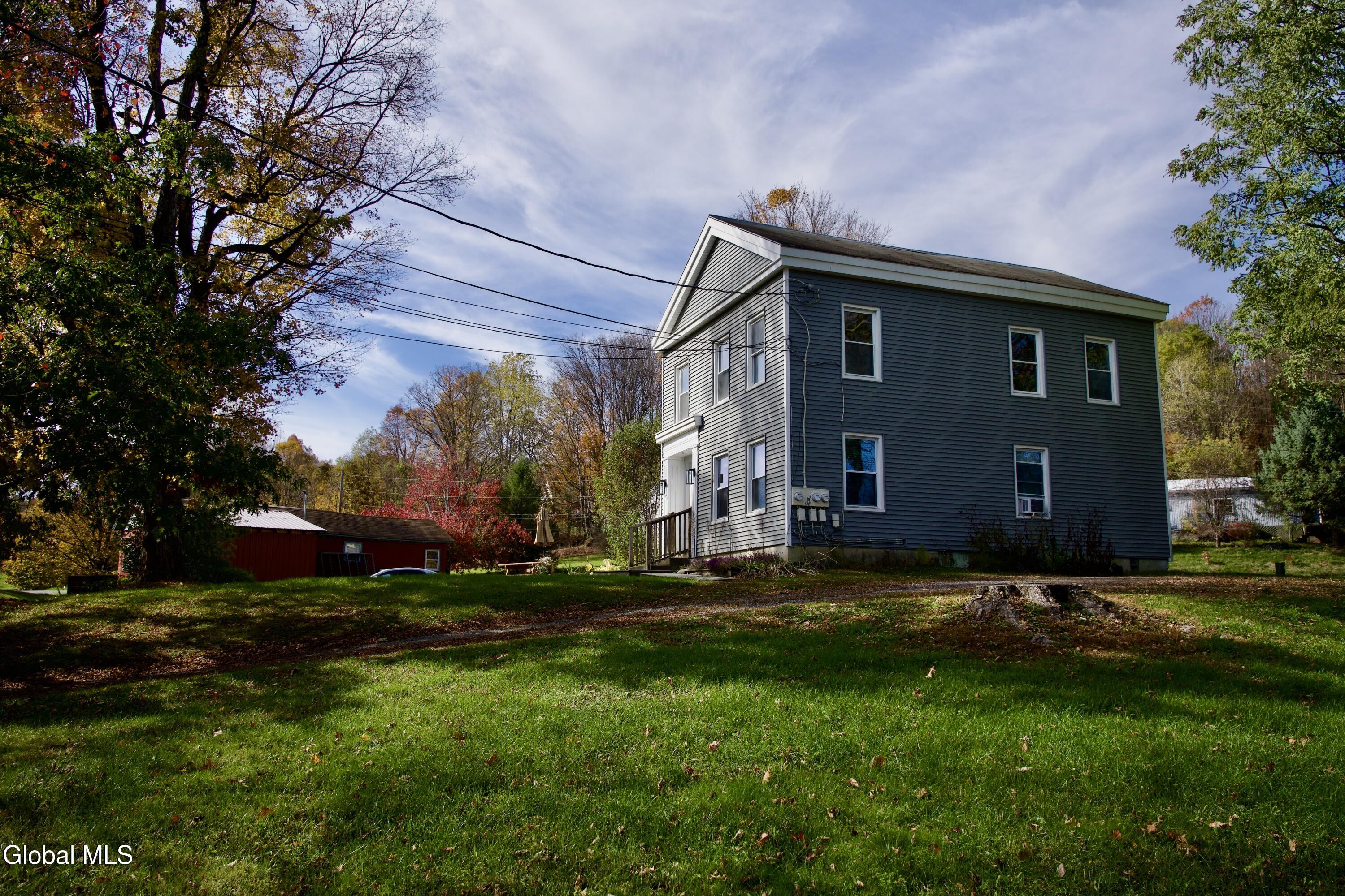 44 Greenfield Lane Hampton, NY 12837 - Photo 4 of 24 44 Greenfield Ln