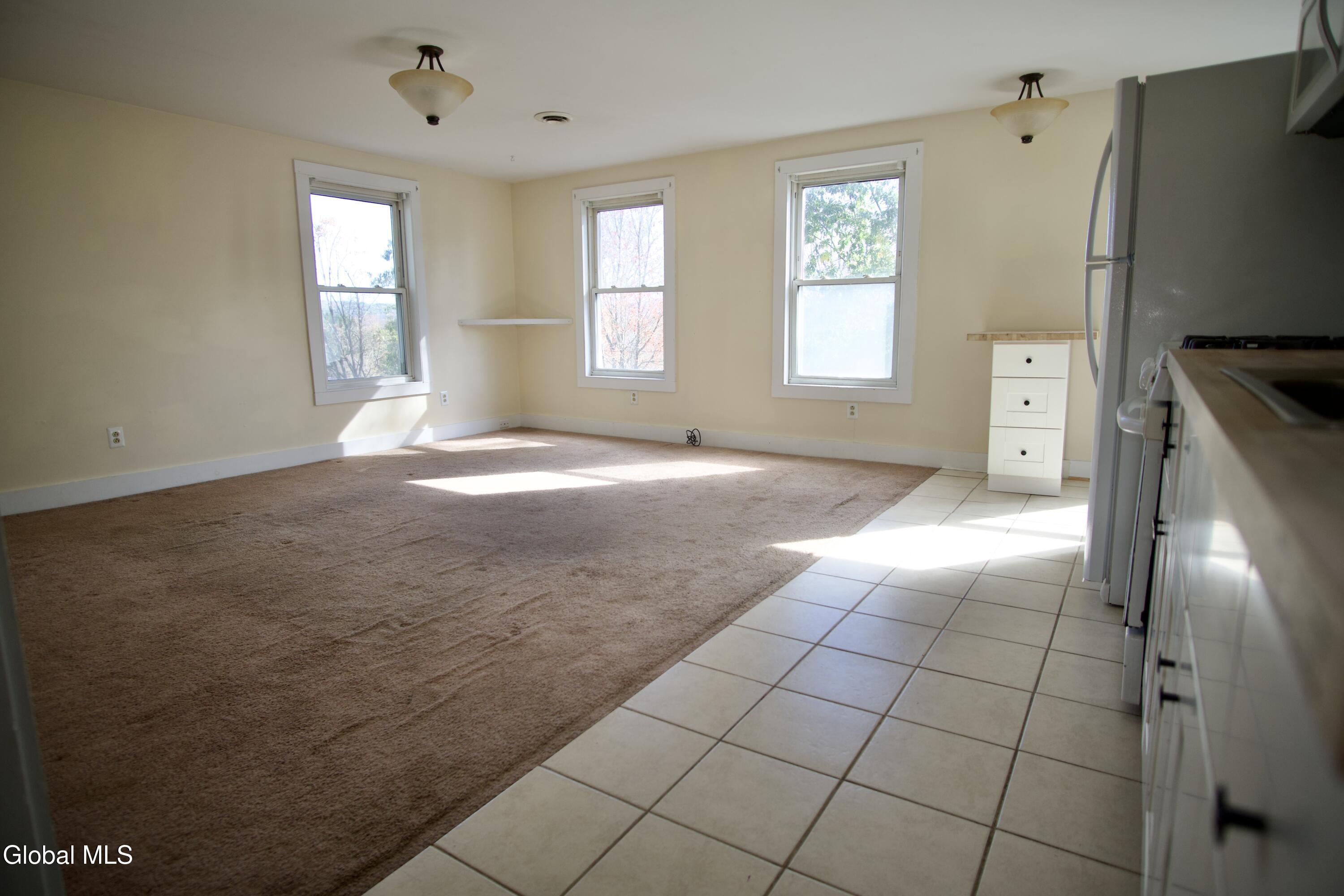 44 Greenfield Lane Hampton, NY 12837 - Photo 10 of 24 upstairs unit