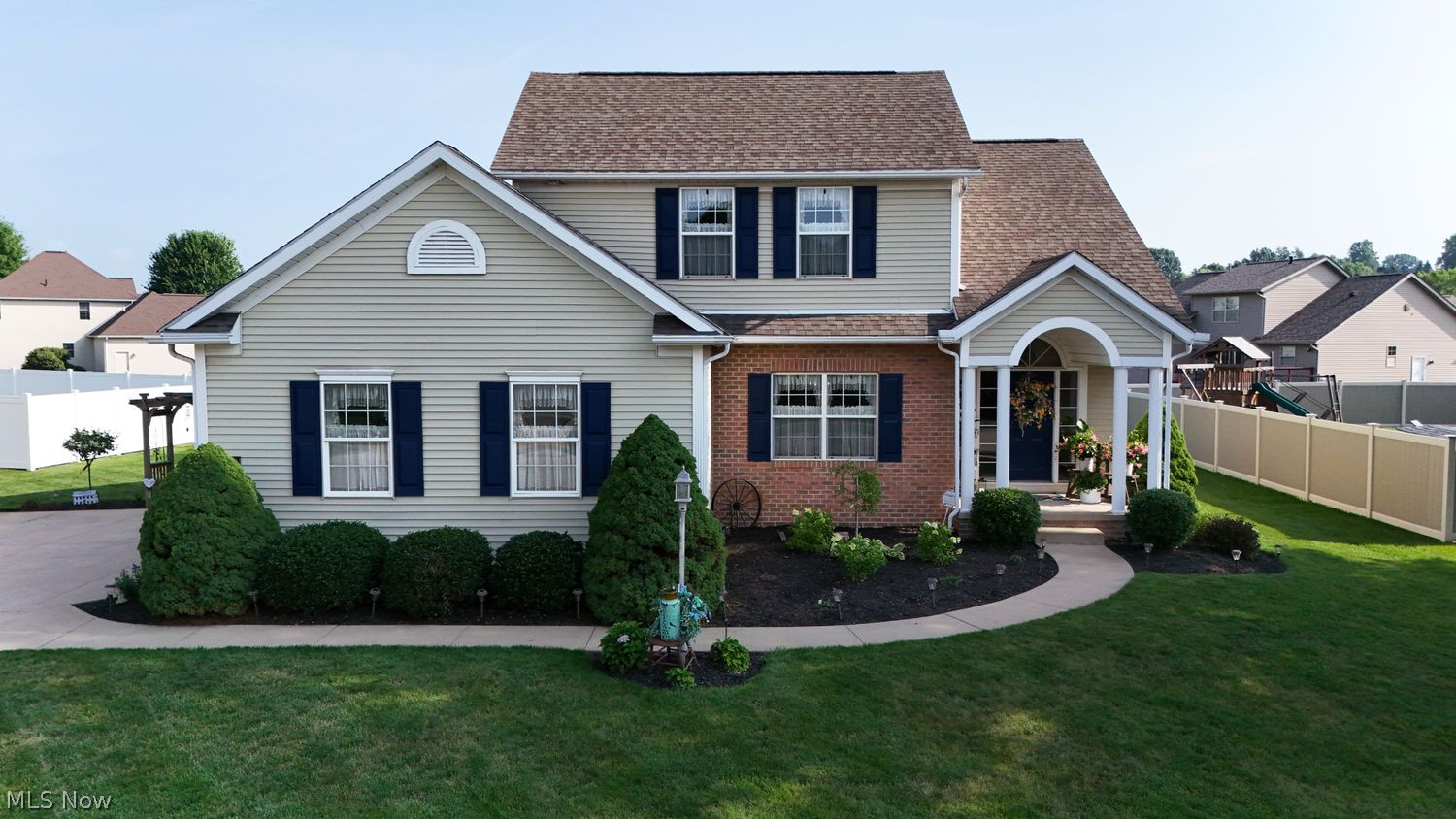 Undisclosed Address Canton, OH 44708 - Photo 1 of 26