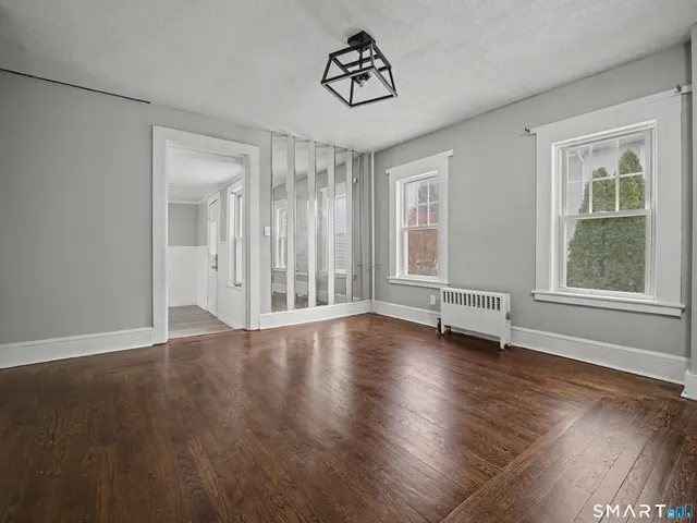 $279,000 | Undisclosed Address, Windsor Locks, CT 06096