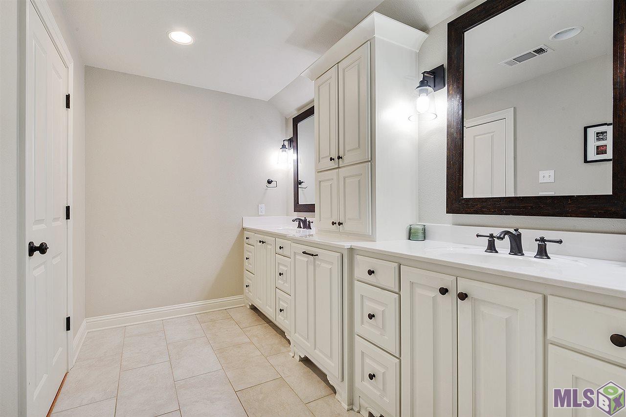 38302 Henry Road Prairieville, LA 70769 - Photo 25 of 30 Gallery Image 25