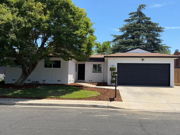 $455,000 | 2365 Fordham Avenue, Clovis, CA 93611