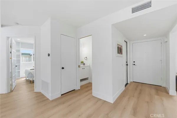 $1,899,000 | 7 Boone, Irvine, CA 92620