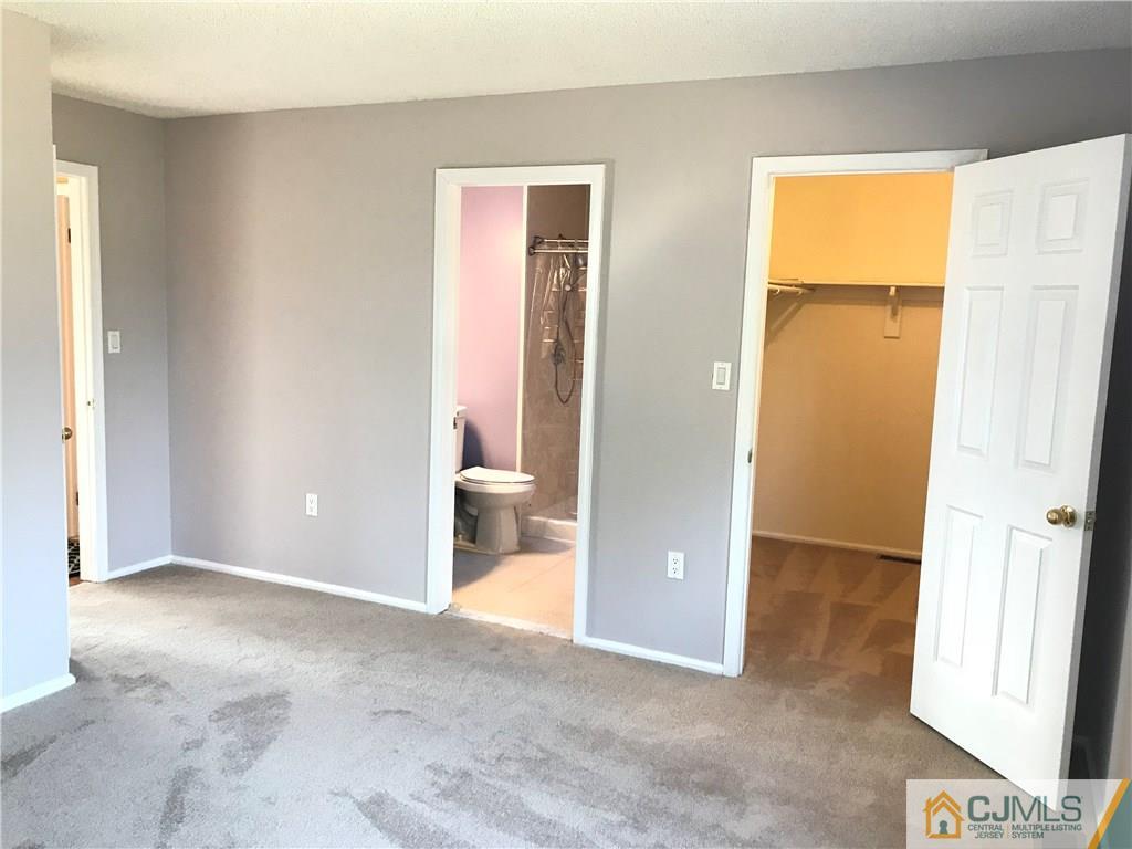 64 Rice Run East Brunswick, NJ 08816 - Photo 13 of 21 Gallery Image 13