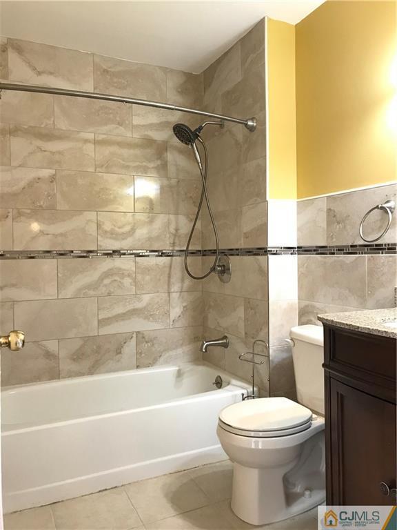 64 Rice Run East Brunswick, NJ 08816 - Photo 17 of 21 Gallery Image 17