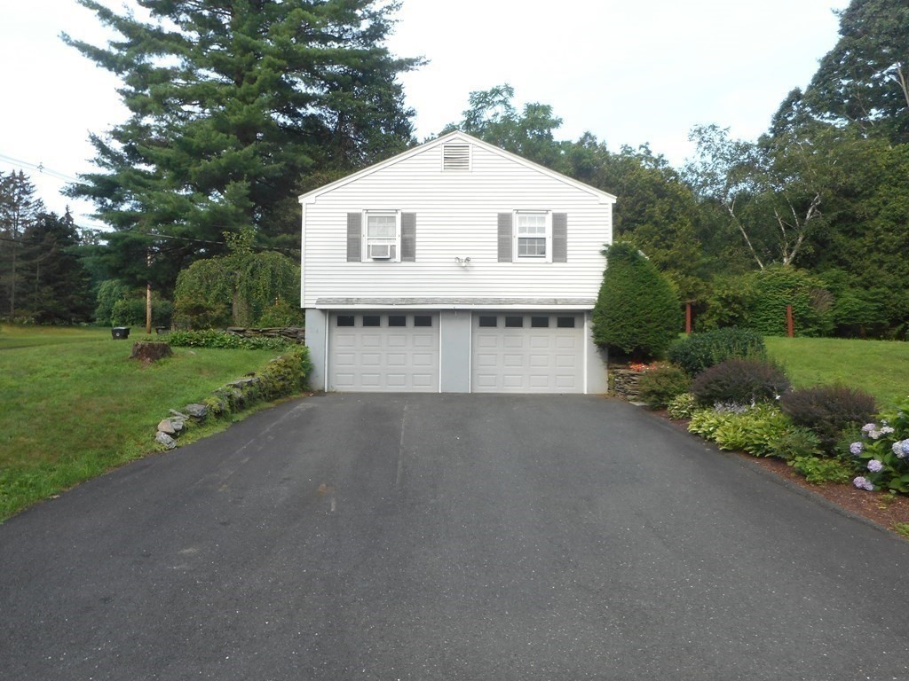 169 City View Road Westfield, MA 01085 - Photo 9 of 32 Gallery Image 9