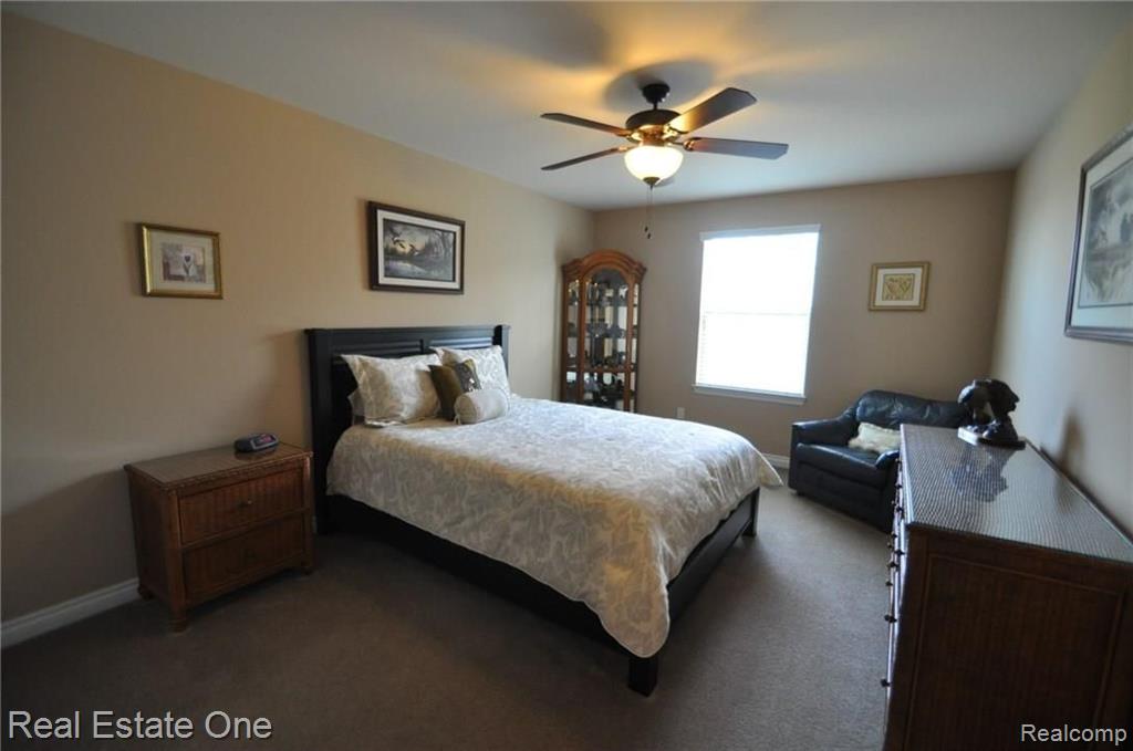 2744 Castlemartin Court Rochester, MI 48306 - Photo 22 of 30