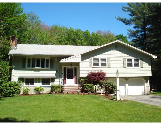 117 Tamarack Road Westwood, MA 02090 - Photo 1 of 19 Gallery Image 1
