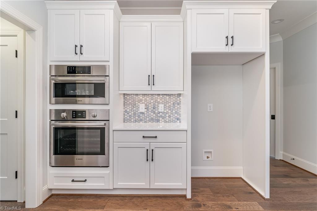 7604 Skippers Trace Oak Ridge, NC 27310 - Photo 13 of 40