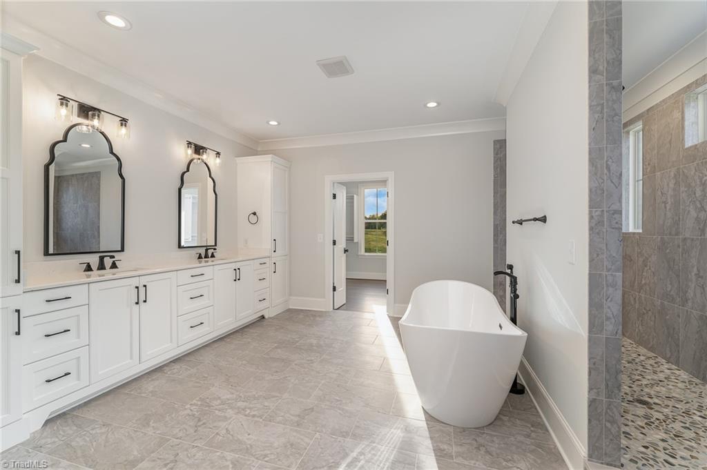 7604 Skippers Trace Oak Ridge, NC 27310 - Photo 24 of 40