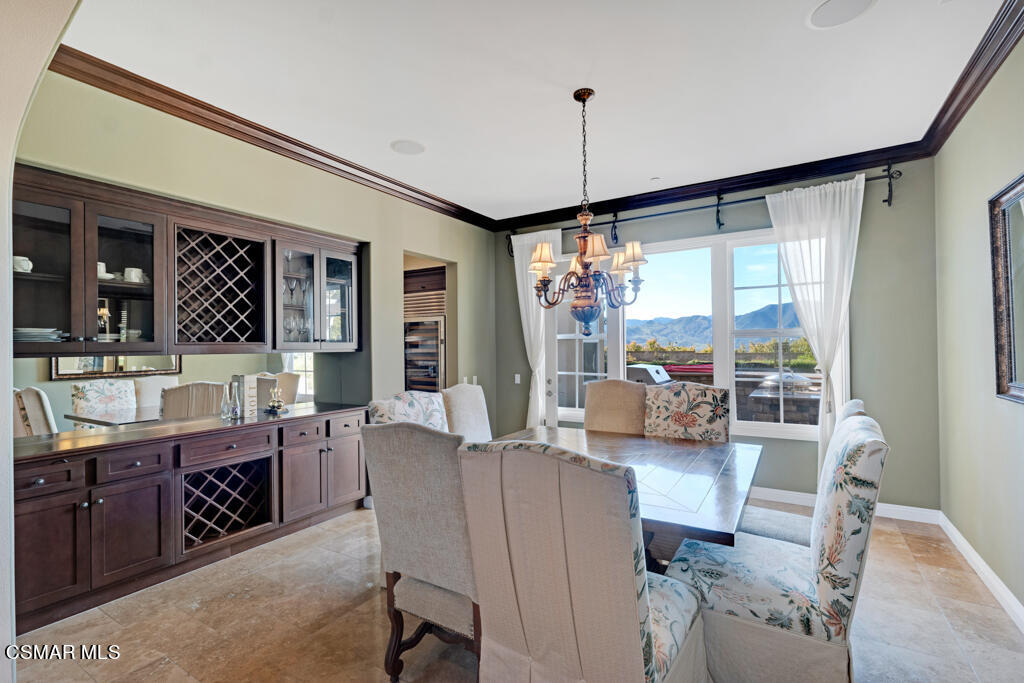 5416 Calarosa Ranch Road Camarillo, CA 93012 - Photo 13 of 59 5416 Calarosa Ranch Rd - HsHProd-24
