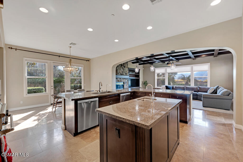 5416 Calarosa Ranch Road Camarillo, CA 93012 - Photo 18 of 59 5416 Calarosa Ranch Rd - HsHProd-35