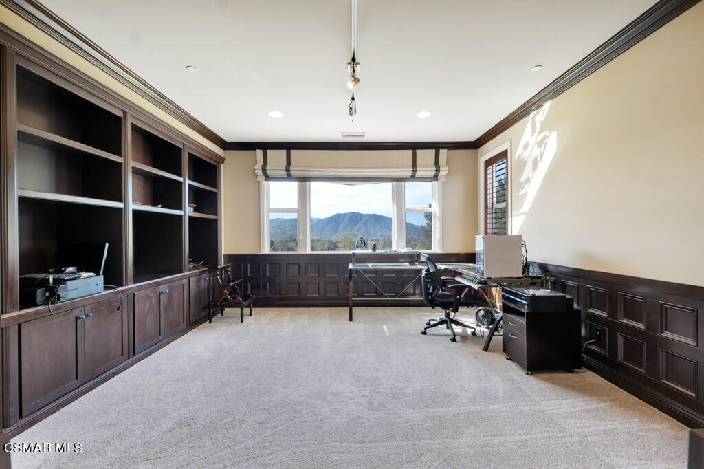 5416 Calarosa Ranch Road Camarillo, CA 93012 - Photo 33 of 59 5416 Calarosa Ranch Rd - HsHProd-52